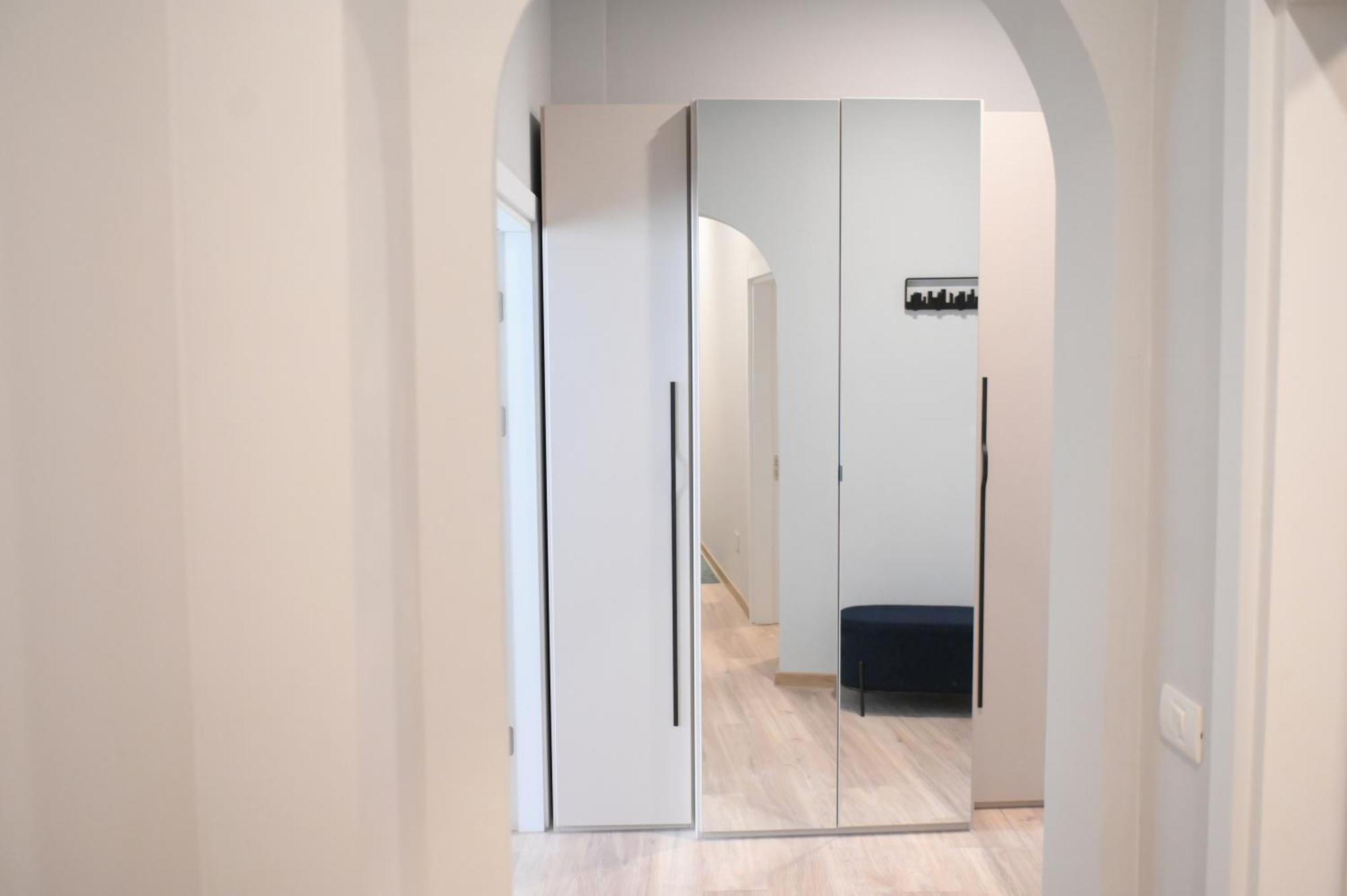 Umbrella Street Center Luxury 2 Bedroom Βουκουρέστι Εξωτερικό φωτογραφία