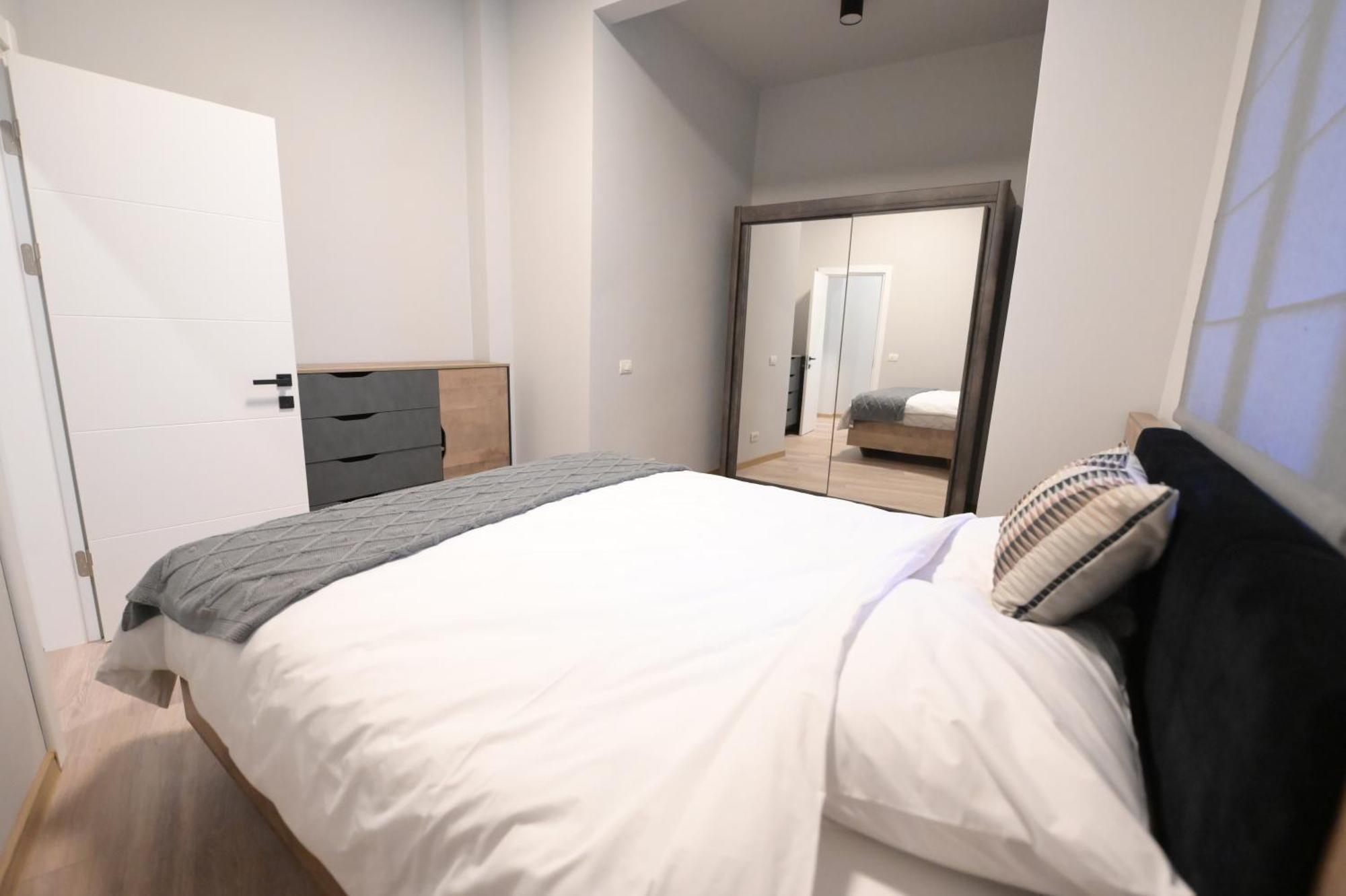Umbrella Street Center Luxury 2 Bedroom Βουκουρέστι Εξωτερικό φωτογραφία